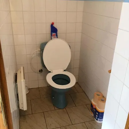 Holiday In 2320 Semesterbostad Hertvíkovice
